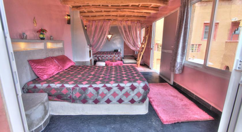 Auberge Le Jardin De La Source Aït Ben Ali Extérieur photo