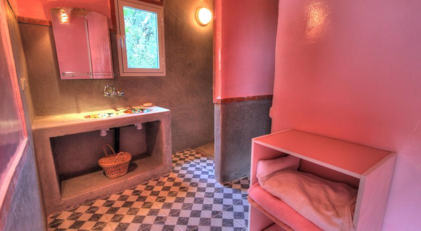 Auberge Le Jardin De La Source Aït Ben Ali Extérieur photo