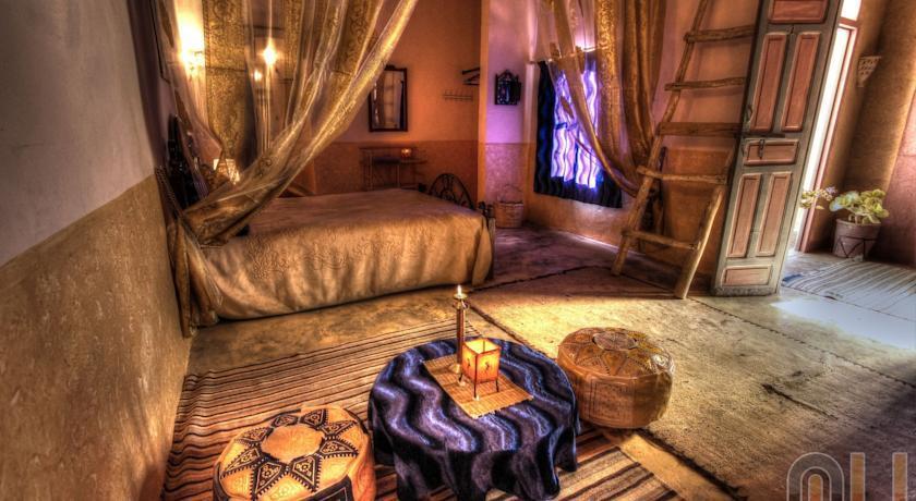 Auberge Le Jardin De La Source Aït Ben Ali Extérieur photo
